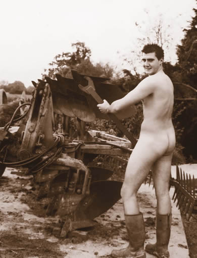 Male farmers naked Scottish farmers